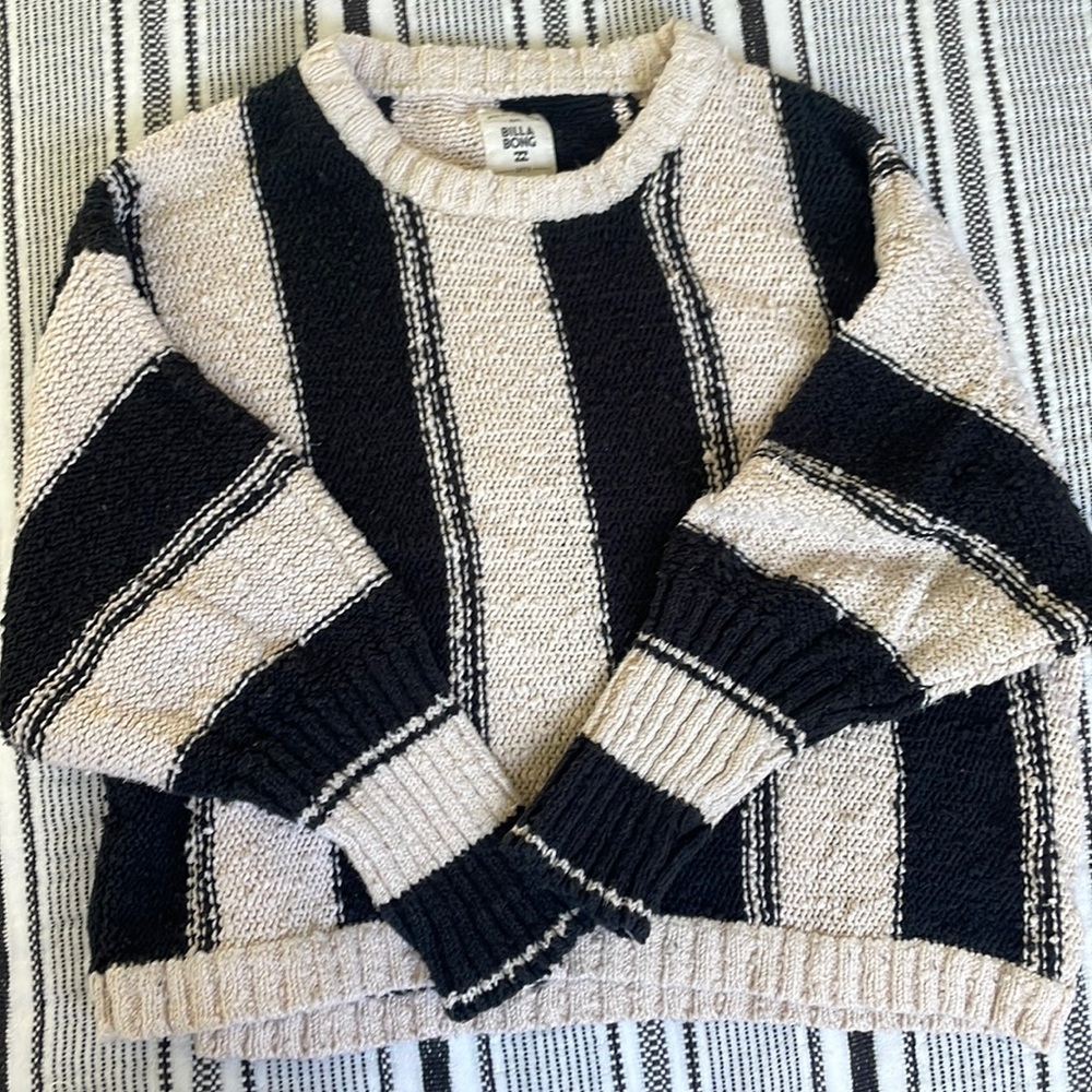 Knit/crochet billabong sweater